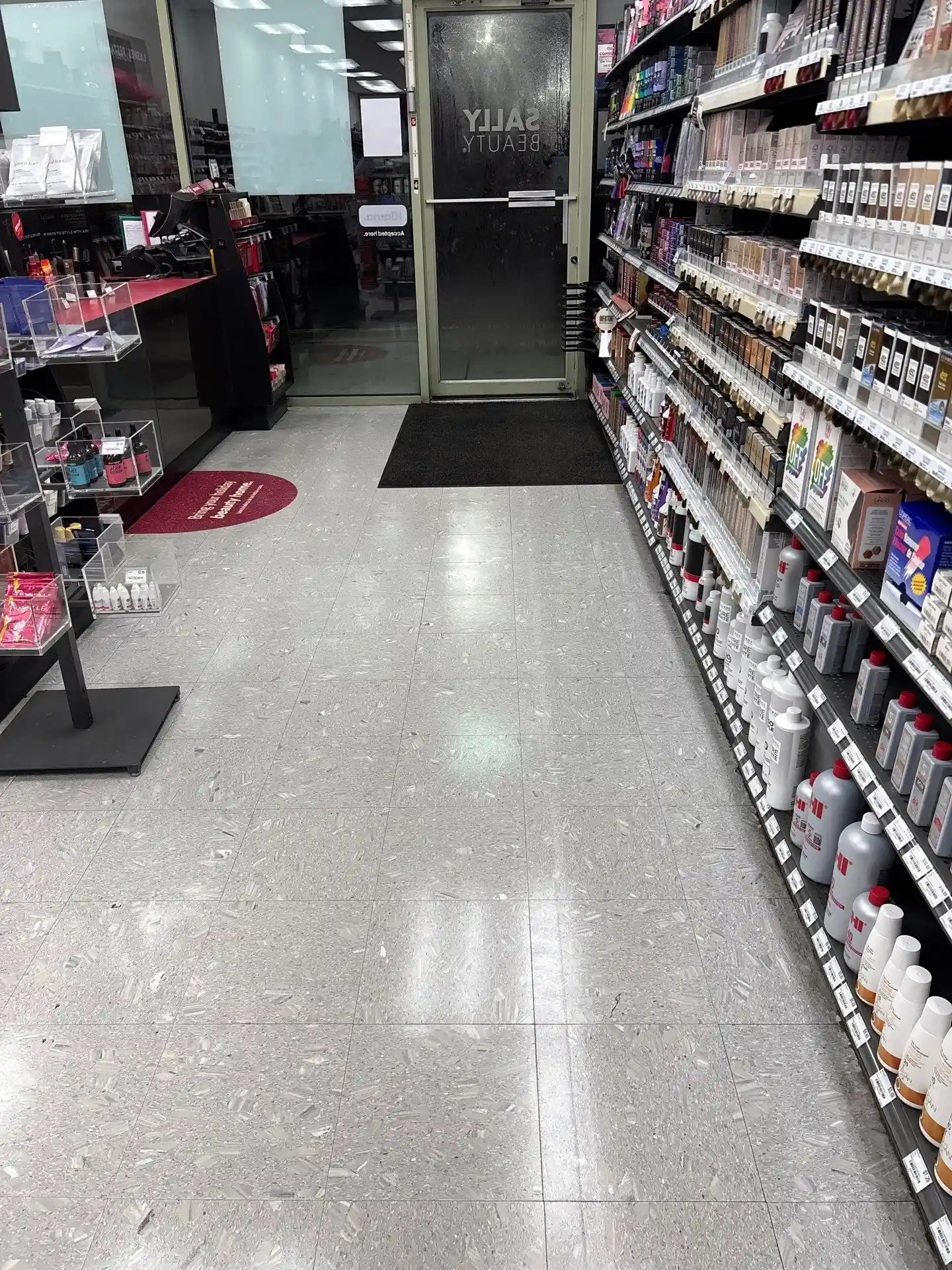 commercial-store-floor-restoration-and-bathroom